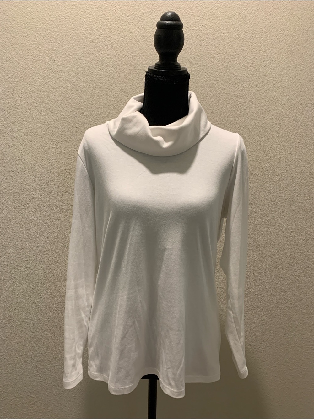 L.L. Bean 100% Cotton White Cowl Neck Long Sleeve Top (Size MP)